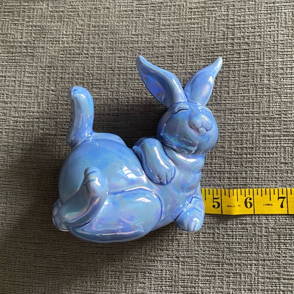 Vintage Norcrest Korea Iridescent Blue Laying Bunny Rabbit Figurine - Picture 11 of 11